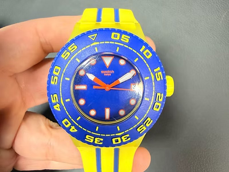 Swatch Scuba Libre Playero